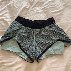 Lulu lemon lines shorts